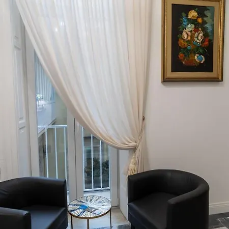 Bed & Breakfast 1811 Residenza Storica Napels