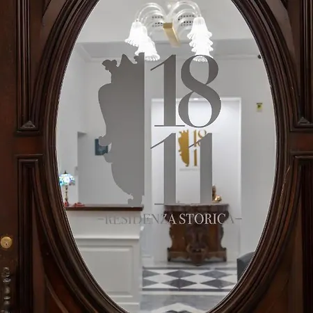 1811 Residenza Storica Неаполь